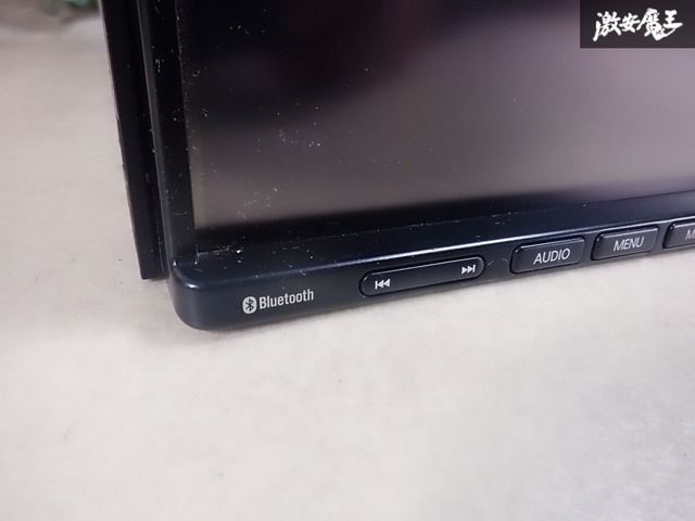【ジャンク品】Panasonic Strada　カーナビ　CN-HA01WD Yahoo!オークション - パナソニック 地デジ メモリー ナビ CN