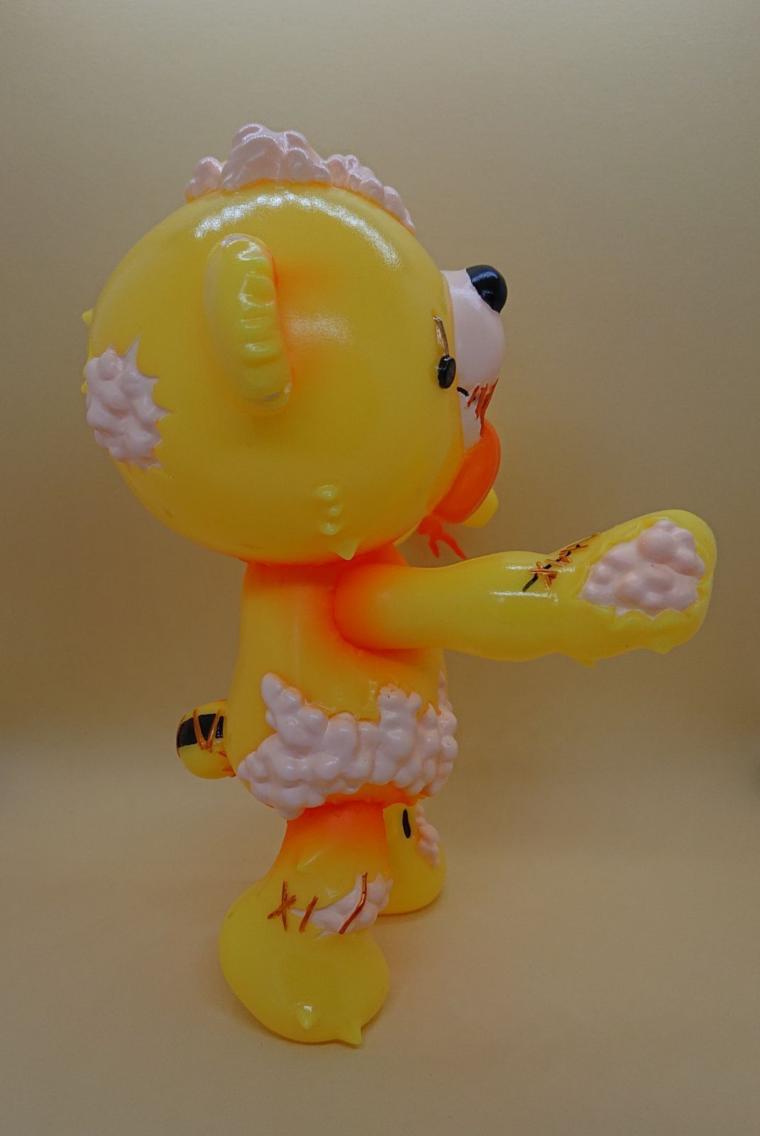 ゾンベアー ソフビフィギュア レモンオレンジver - メルカリ