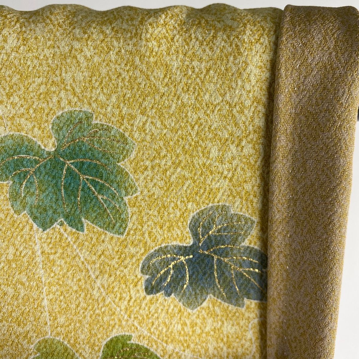 湯浅洋子 氏作 油彩画「ばら」（サイズ 縦34.5☓横41.5cm） 湯浅洋子