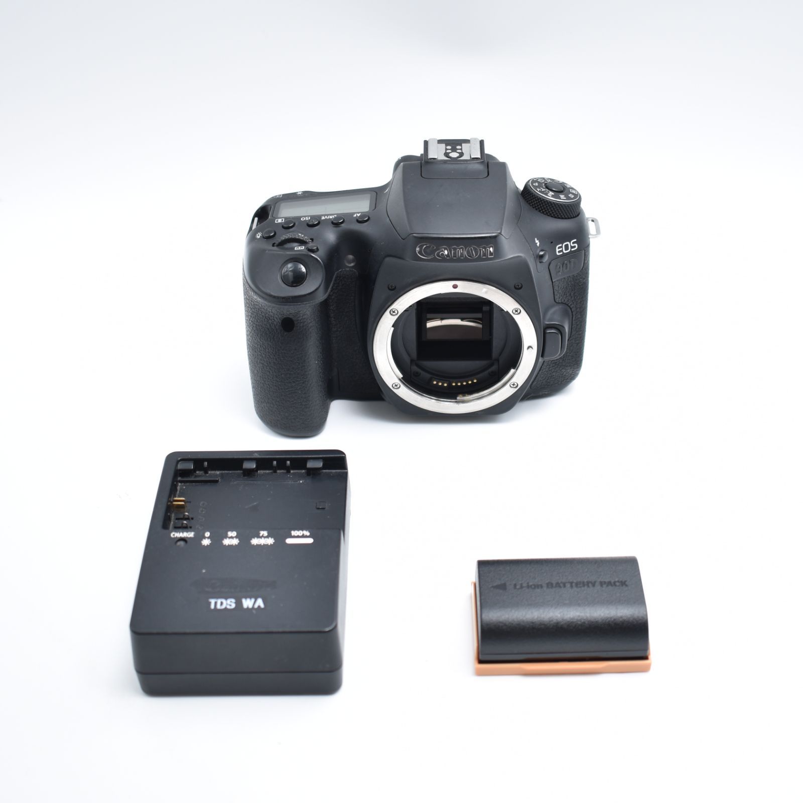 B 9581 Canon デジタル一眼レフカメラ EOS 90D ボディー EOS90D