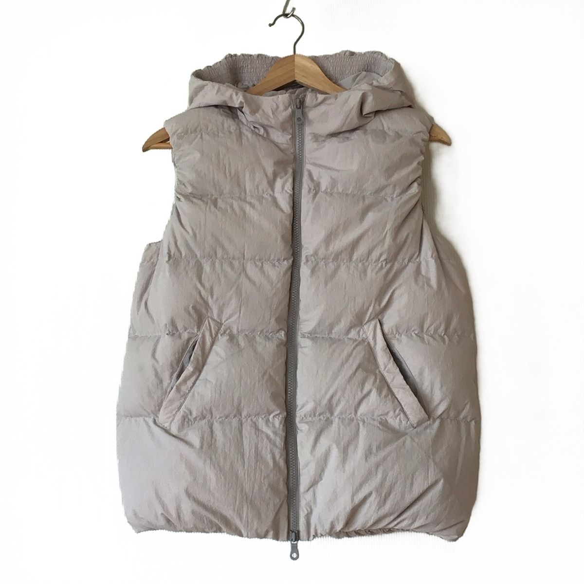 theory luxe セオリーリュクス ダウンベスト サイズ38 M レディース - ライトグレー ジップアップ 冬