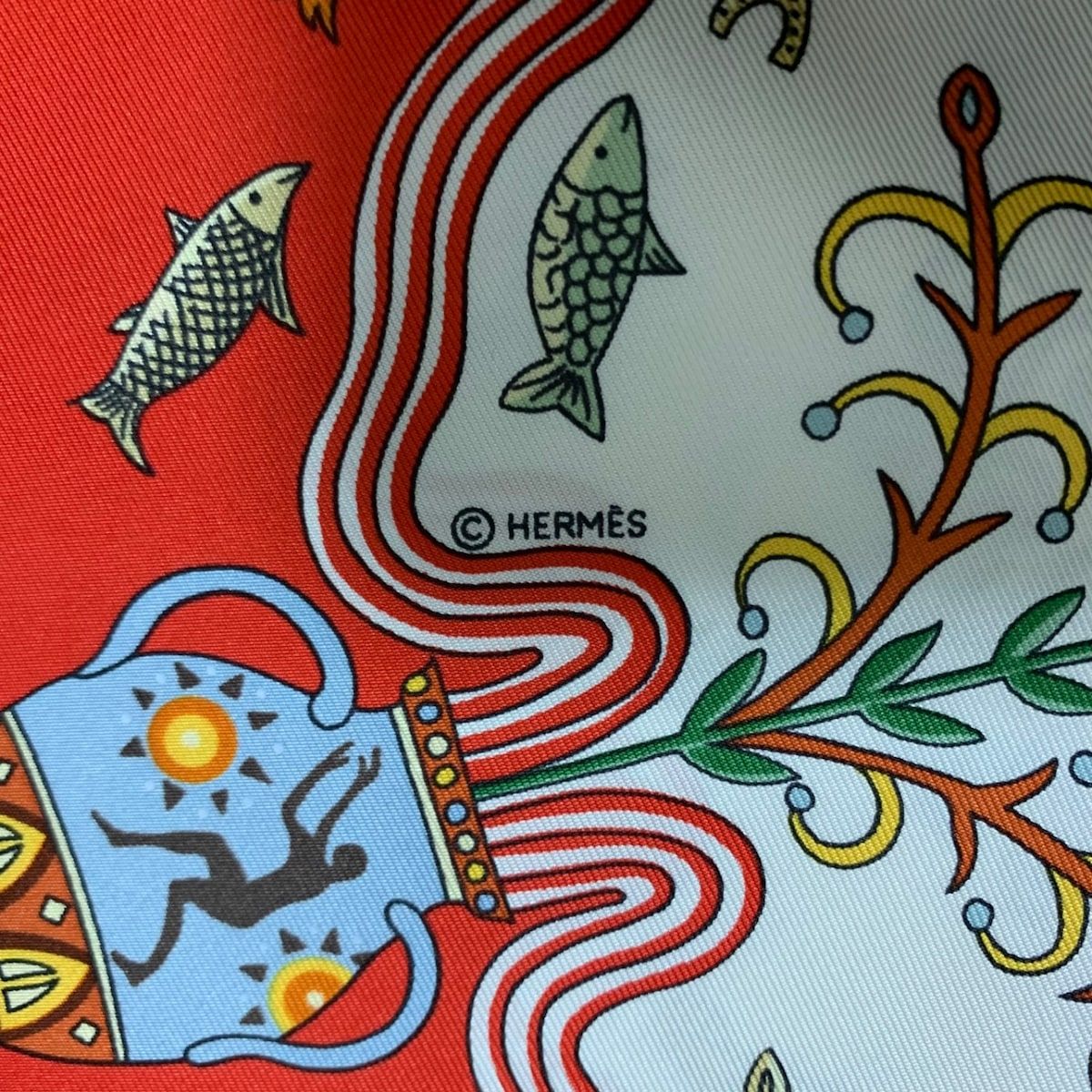 HERMES(エルメス) スカーフ美品 カレ90 赤×アイボリー×マルチ 地中海の ...