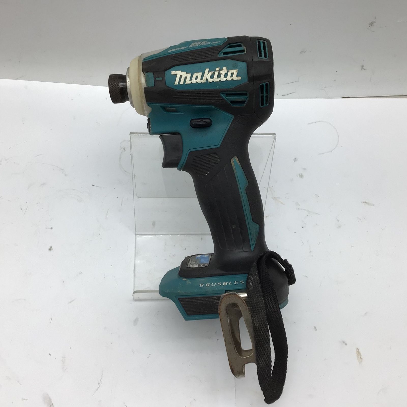 品 Makita マキタ 18v充電式インパクトドライバ TD172DRGX 青 Blue ITQUE657VZB4 エコツール知立店 M02