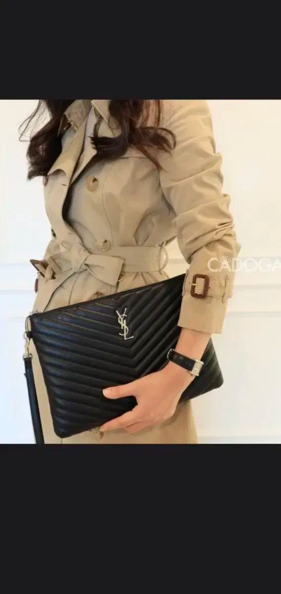 サンローラン パリ スター クラッチバッグ レザー シルバー 397295