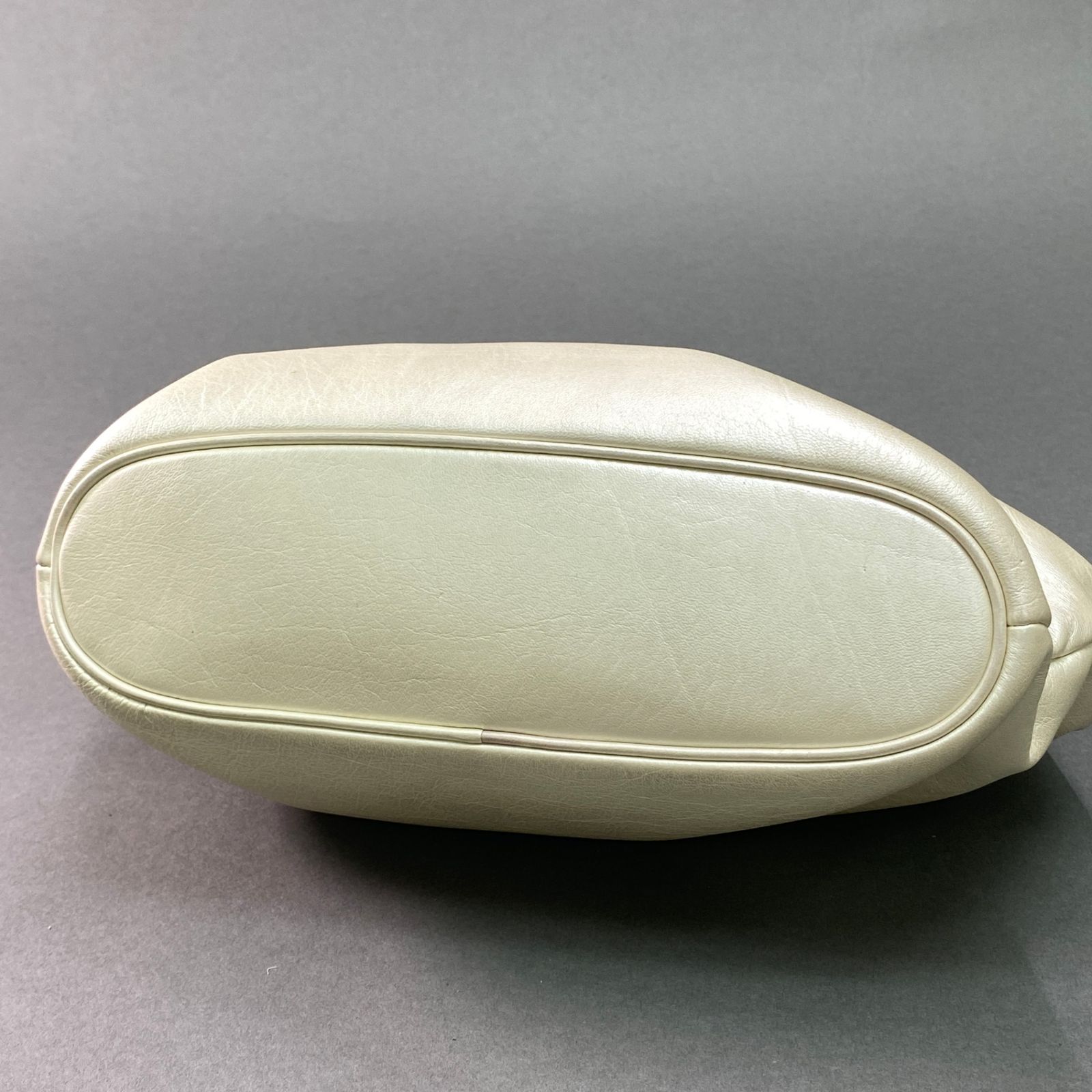 【美品】HAMANO 傳濱野 ハマノ ハンドバッグ がま口バッグ　サンピエトロ 美品】HAMANO 傳濱野 ハマノ ハンドバッグ がま口バッグ サン