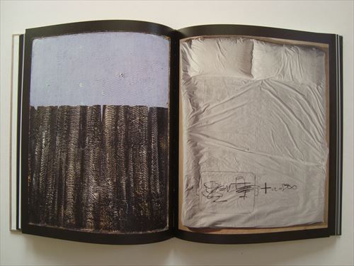 アントニ・タピエス展(Antoni Tapies: Lo Sguardo dell'Artista