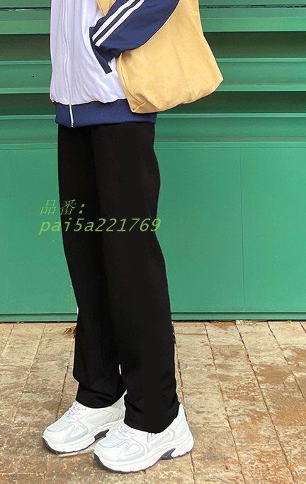 サイドラインパンツ