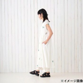 ホワイト 25025262131