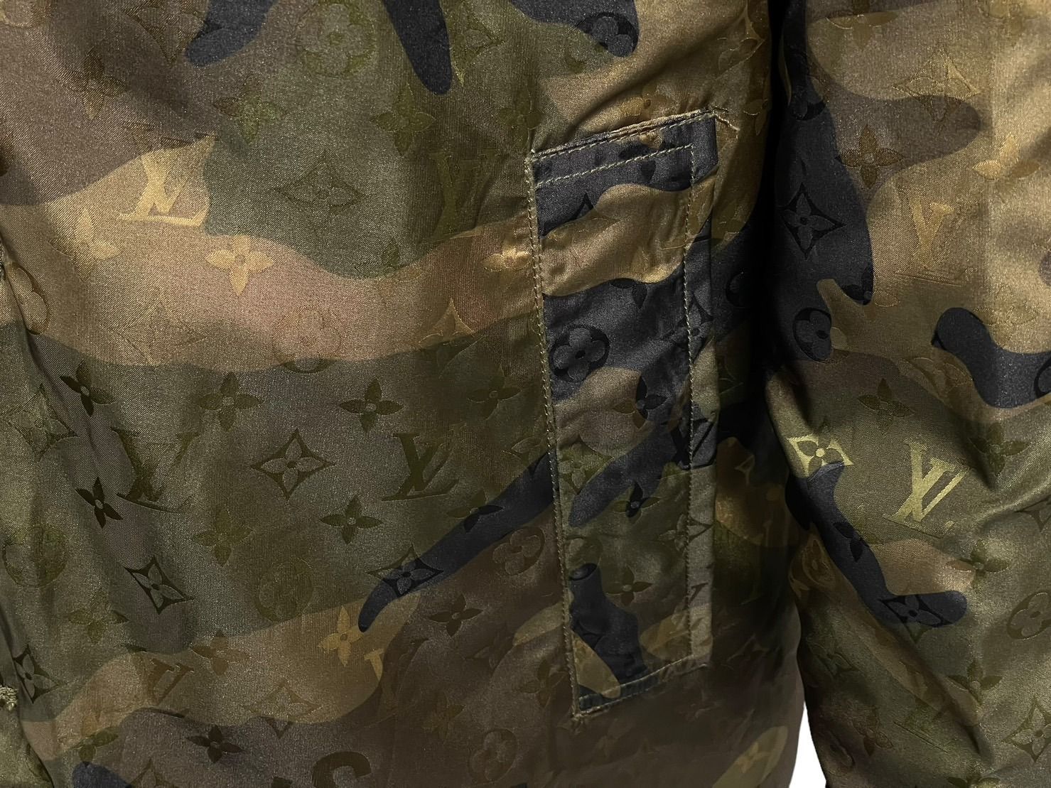 LOUIS VUITTON×Supreme ルイヴィトン カモモノグラム