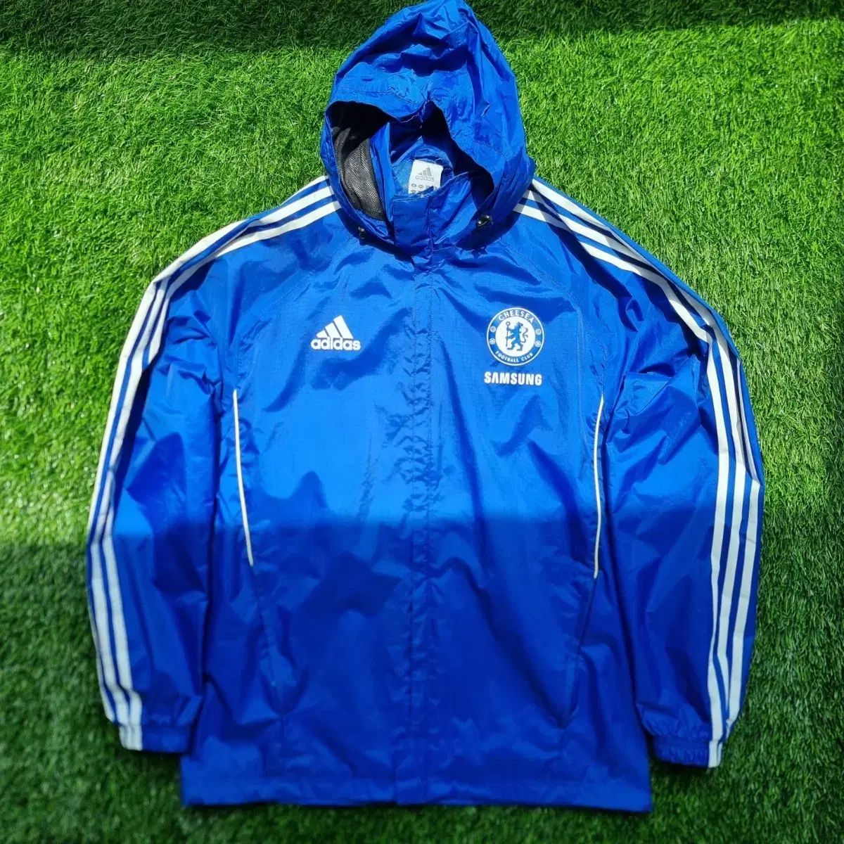 アディダス チェルシーFC ウィンドブレーカー アディダス チェルシーFC ウィンドブレーカー - メルカリ