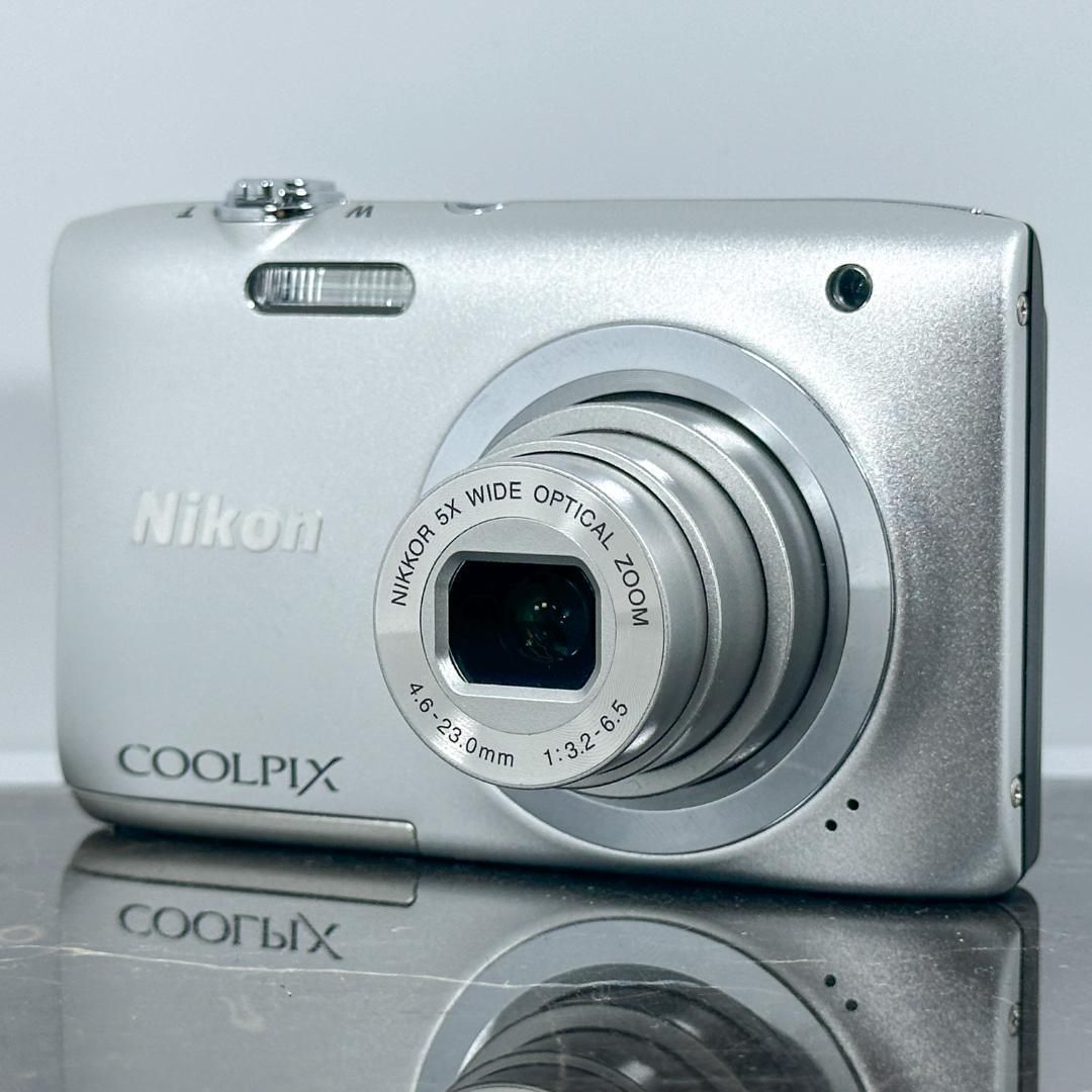 Nikon COOLPIX A100 シルバー ニコン クールピクス デジタルカメラ
