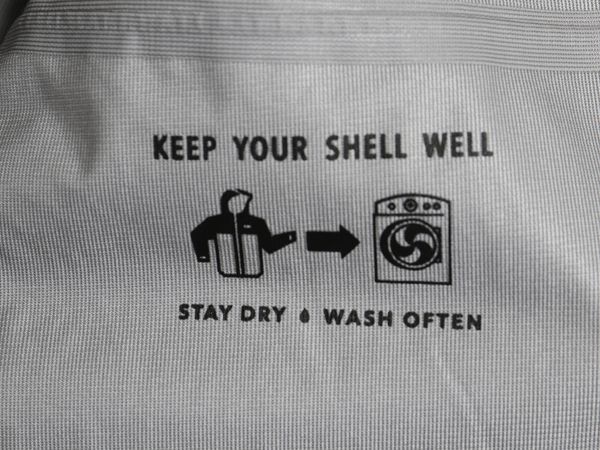 23年製 マウンテンパーカー