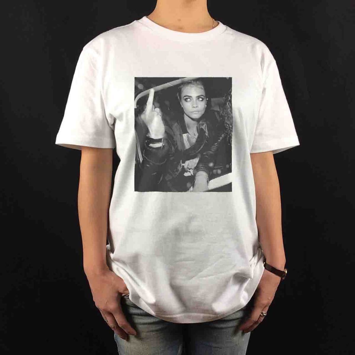 レビュー高評価のおせち贈り物 Tシャツ オリジナル カーラデルヴィーニュ モデル 女優 セレブ サブカルチャー