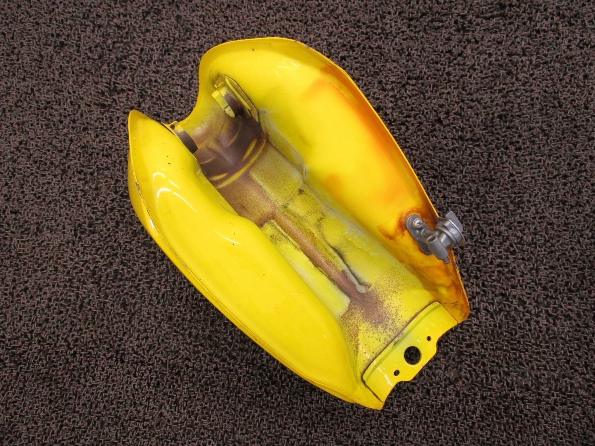 フューエルコック