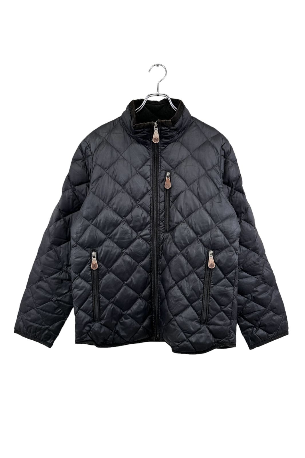 上質 AIGLE イーグル ダウンジャケット ブラック系 キルティング 裏チェック メンズ サイズ M相当 8 衣A