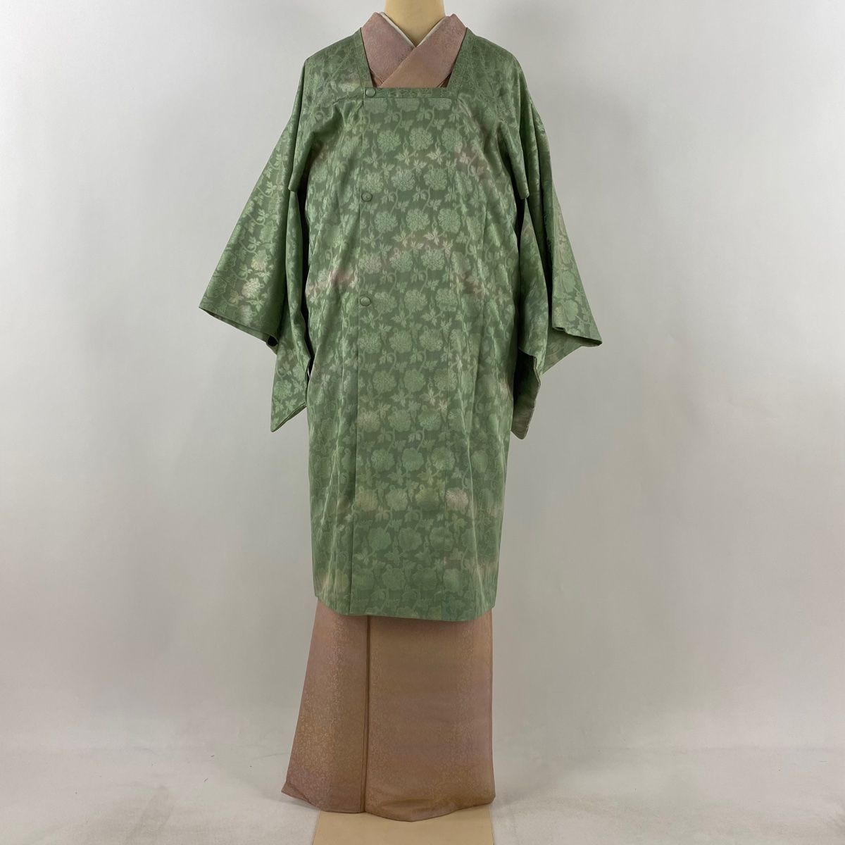 道行 身丈106cm 裄丈67cm M 和装コート 角衿 リバーシブル 地紋 花唐草 ぼかし よもぎ色 正絹 名品