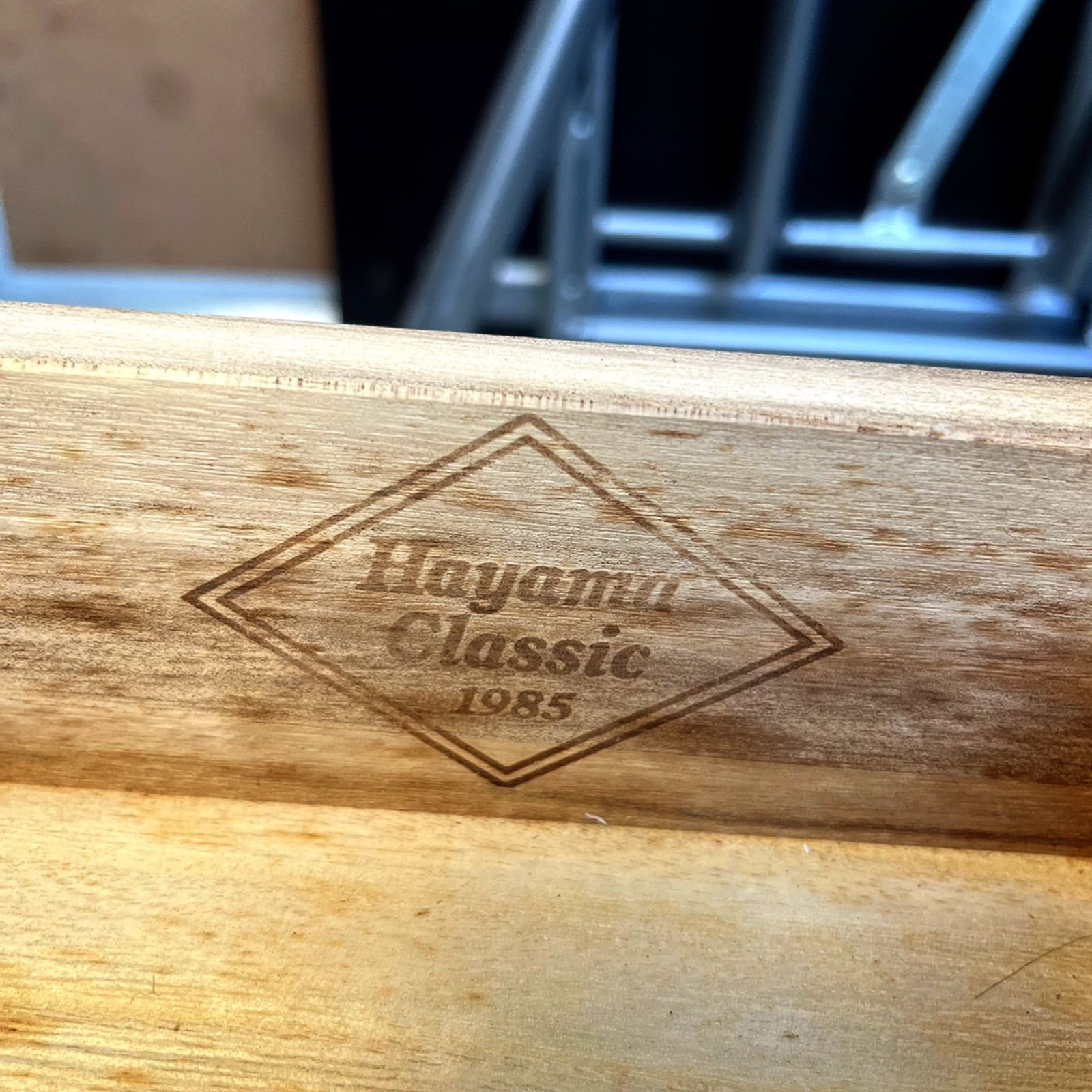 取付無料！葉山家具 クラシック 天然木おしゃれアンティークローボード