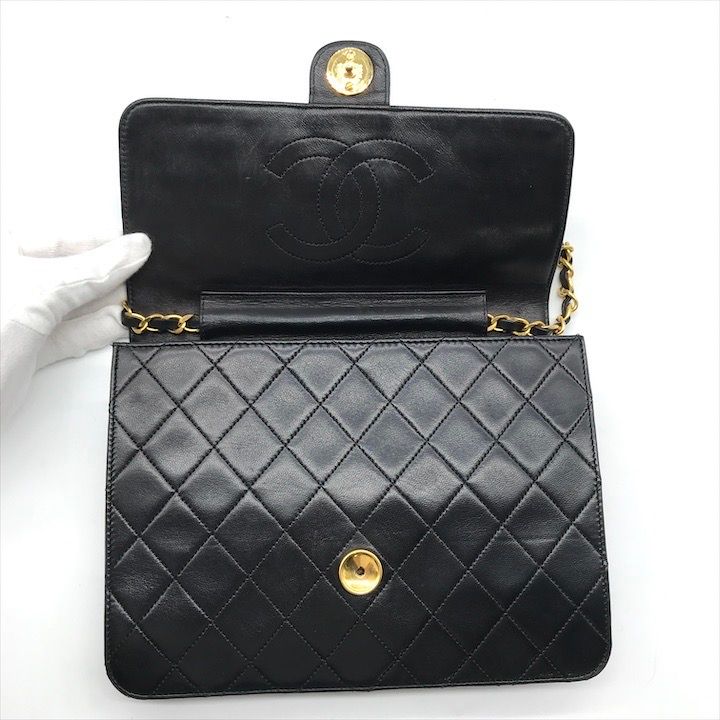 良品 CHANEL シャネル ココマーク マトラッセ ラムスキン