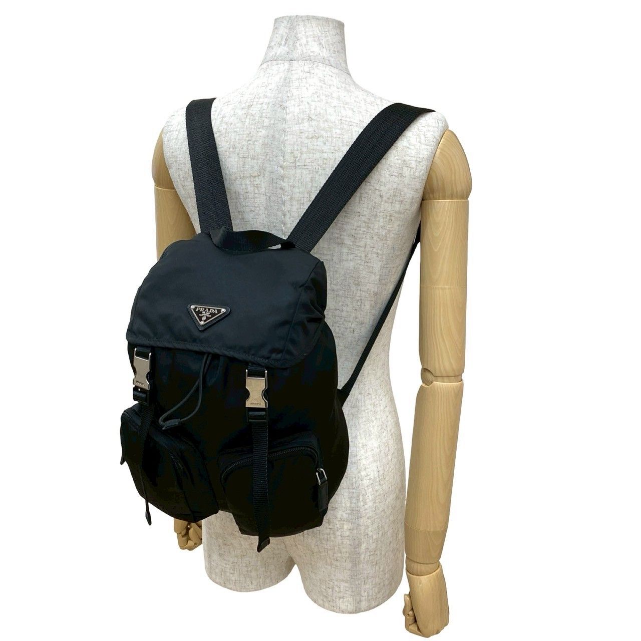 極 美品 PRADA プラダ 三角ロゴ プレート 金具 ナイロン レザー 本革