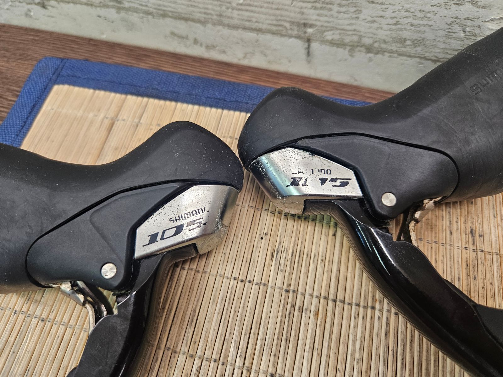 SHIMANO ST-5700 105 2×10 シマノ STiレバー ロード ミニベロ 同梱発送承中!! ZW180 T-840 BRIGHTFACE_UK