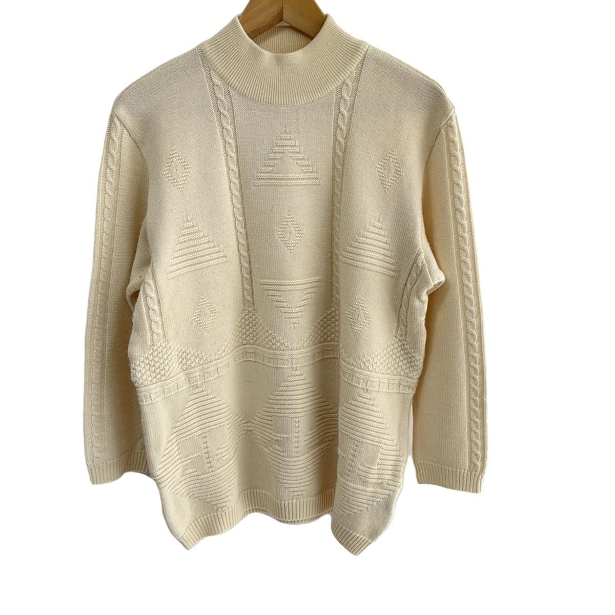 クレージュ　アイボリー ハイネック ニット セーター　サイズ9R クレージュアイボリー ハイネック ニット セーターサイズ9R