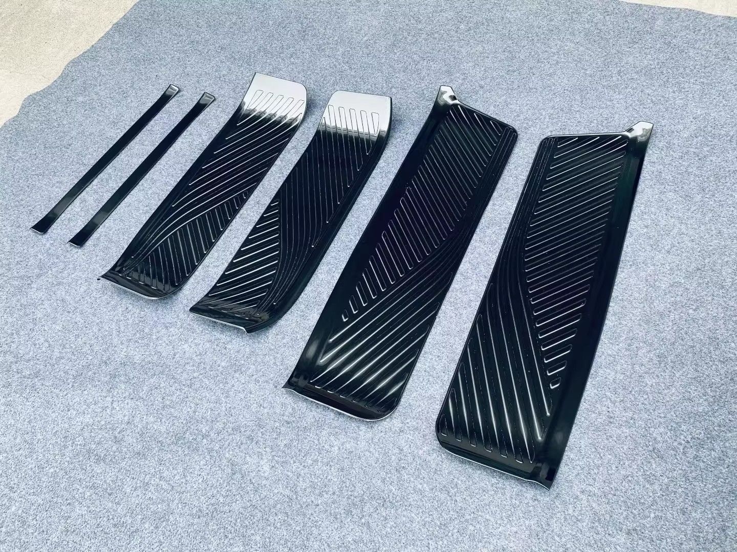 レクサス LM300h LM500h 用 ステンレス スカッフプレートカバー 外側用 6P 3色可選