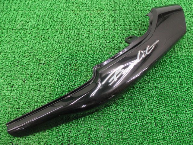 バンディット250 テールカウル 左 黒 スズキ 純正 中古 GJ74A