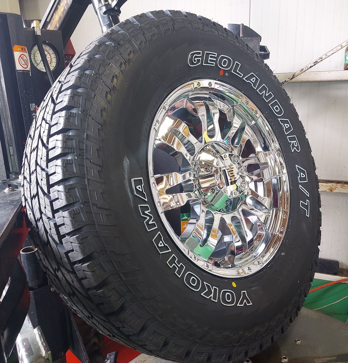 ハイラックス サーフ プラド FJクルーザー H3 タイヤホイール4本セット 17インチ ヨコハマ ジオランダー AT G015 265/70R17  285/70R17 265/65R17 タイヤホイールセット - メルカリ