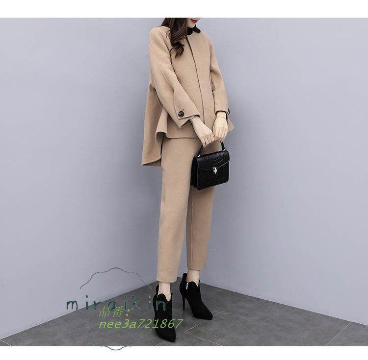 服 母