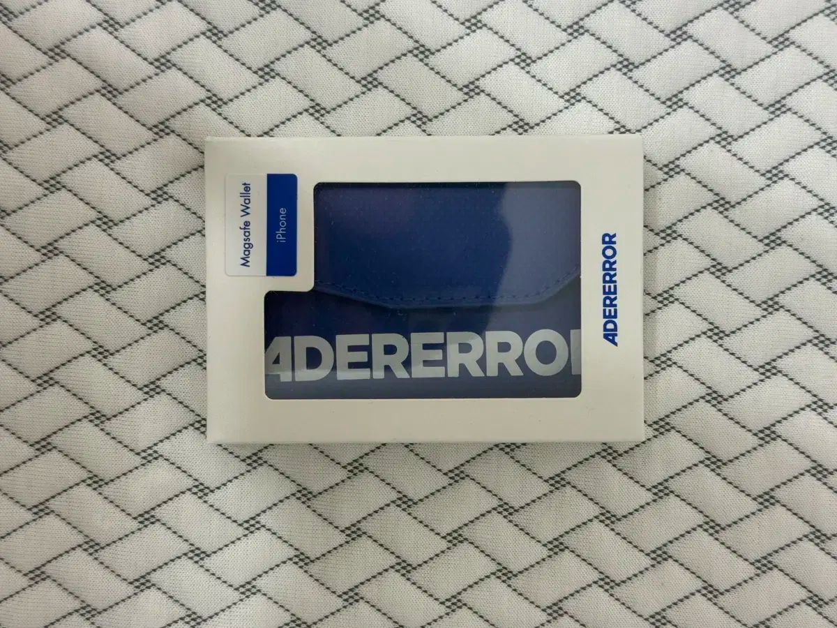 ADERERROR(アーダーエラー) MagSafe マグセーフ 財布 Ader Error