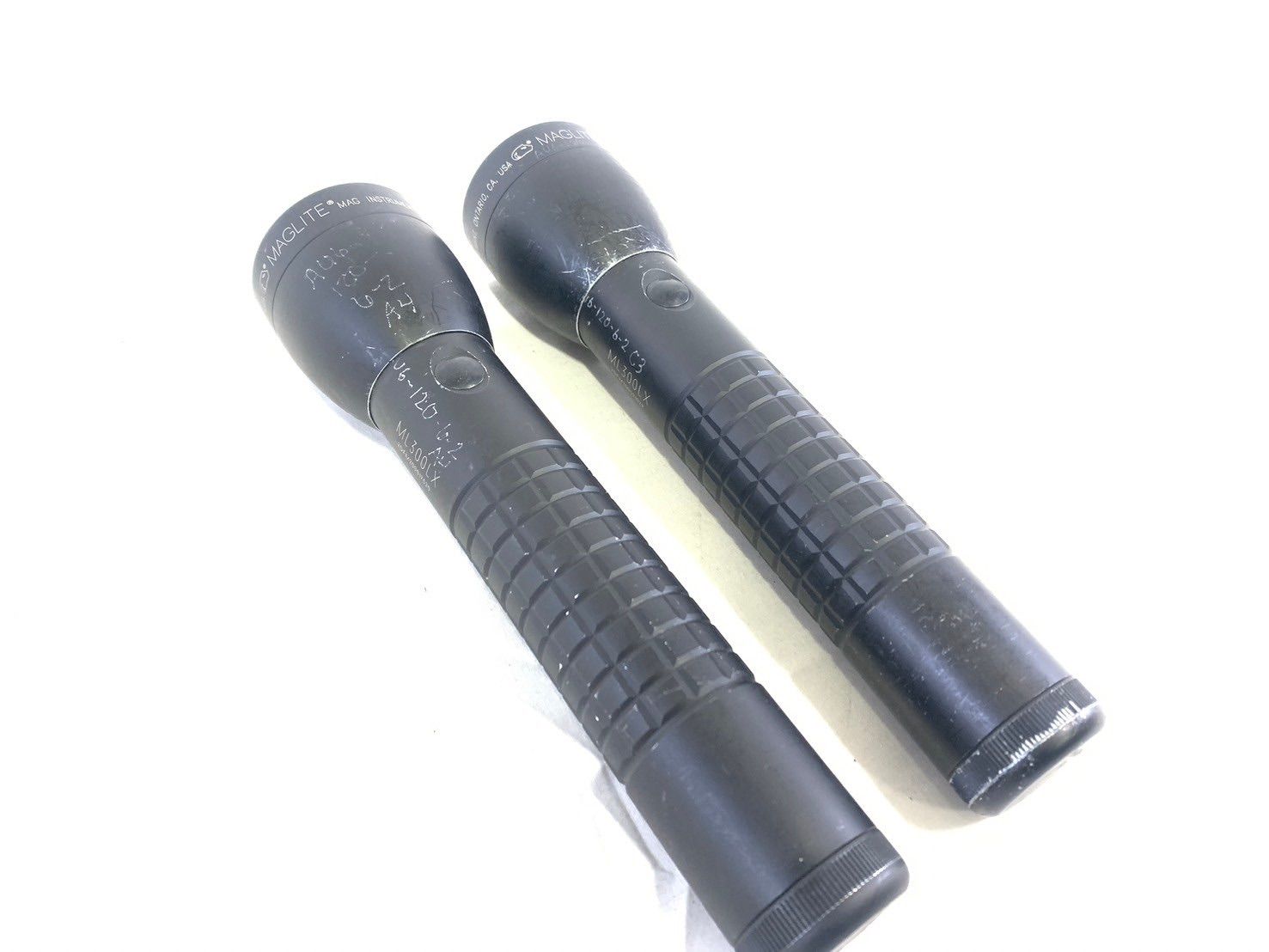 米軍放出品】LEDフラッシュライト 2個 MAGLITE/マグライト ML300LX 2D ハンディライト 懐中電灯 キャンプ 防災 車載工具(60)XF6CK  - メルカリ