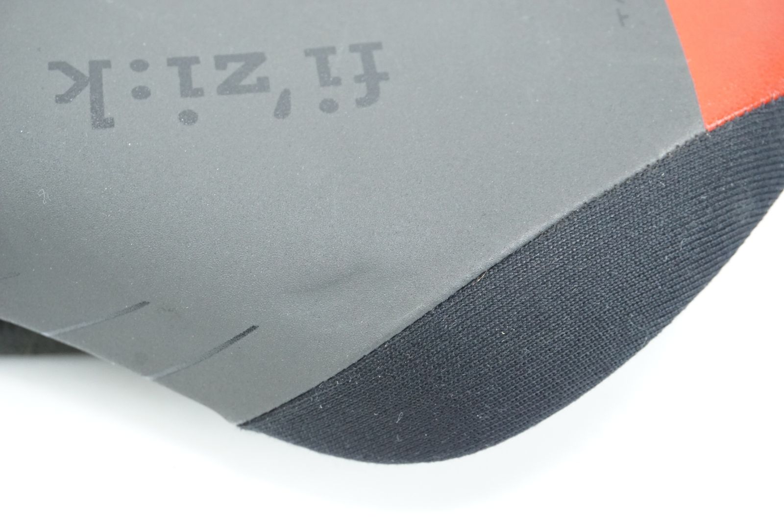 FIZIK フィジーク