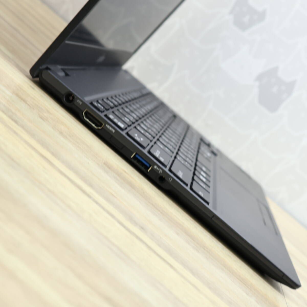 ★美品SSD128GB メモリ8GB★A577/S 高解像度 ノートPC325 ☆超美品 SSD128GB メモリ8GB☆FMVC07007 Bluetooth 高解像度
