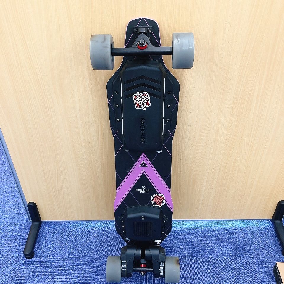 電動ロングボード BACKFIRE Zealot S Backfire Skateboards Backfire Zealot Belt Drive Electric