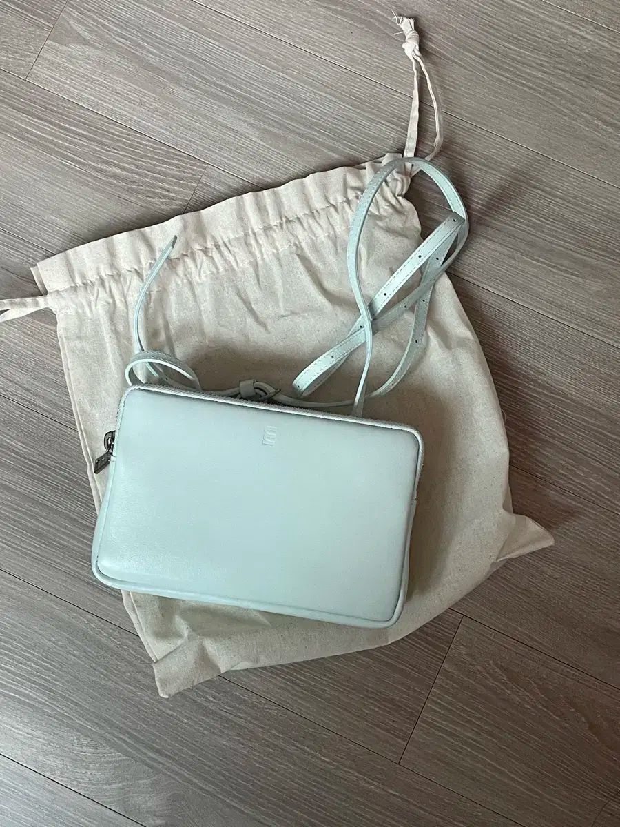 ミニミュート トゥインマイクRO 白ミント