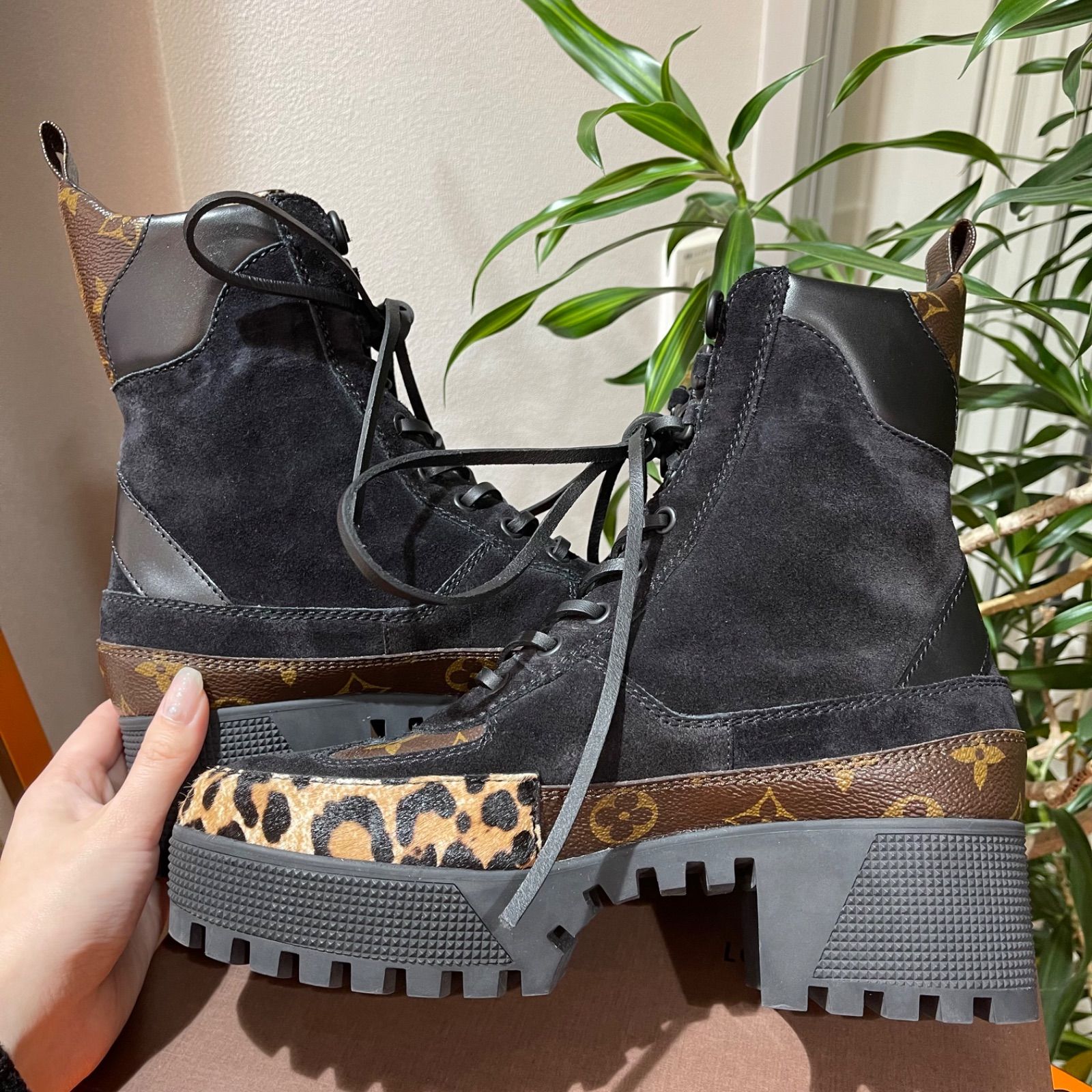 美品】LOUIS VUITTON ルイ・ヴィトン MA0169 ローリエート・ライン