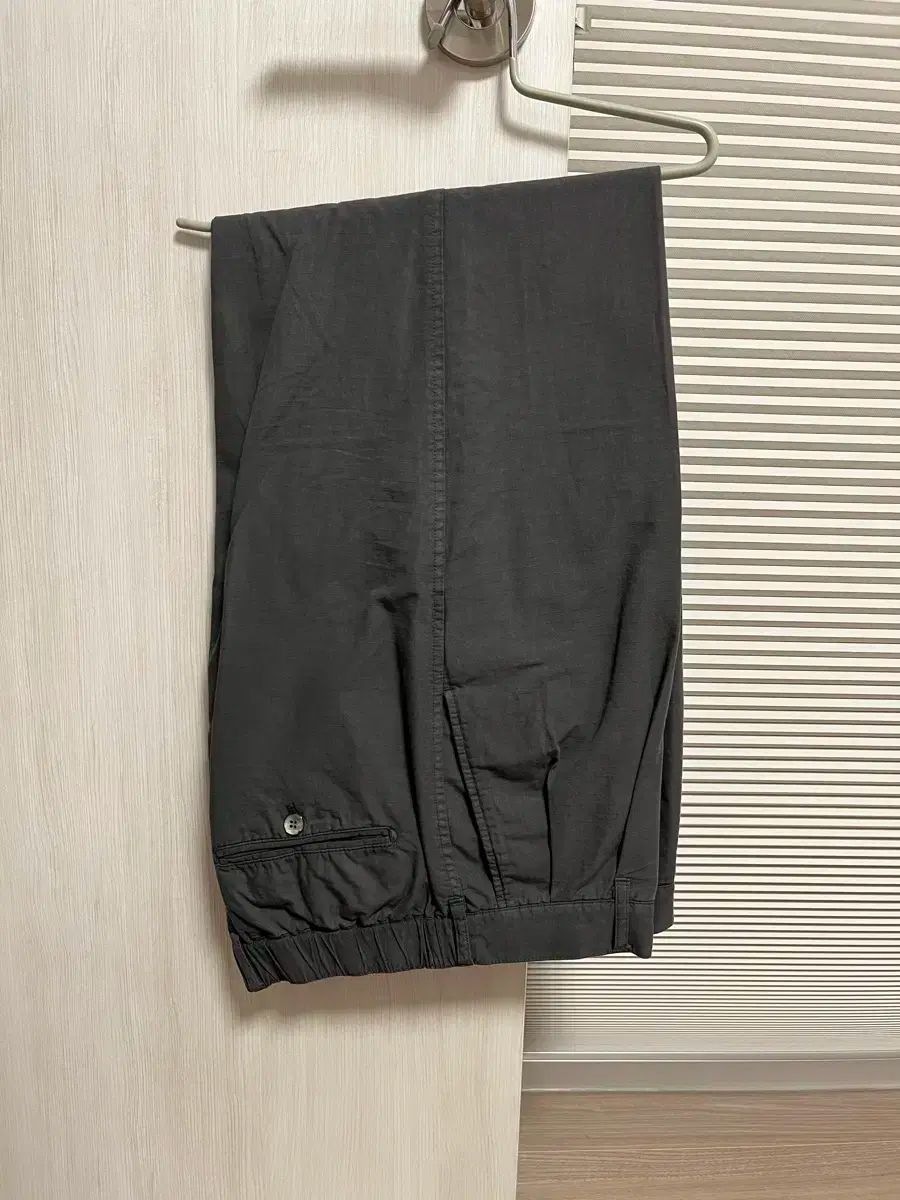パンツ
