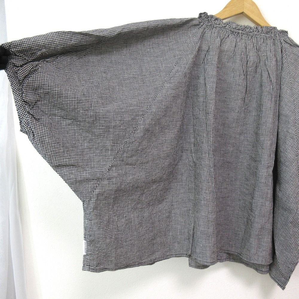 ネストローブ リネンVネックフリルブラウス 新品同様 24SS nest Robe