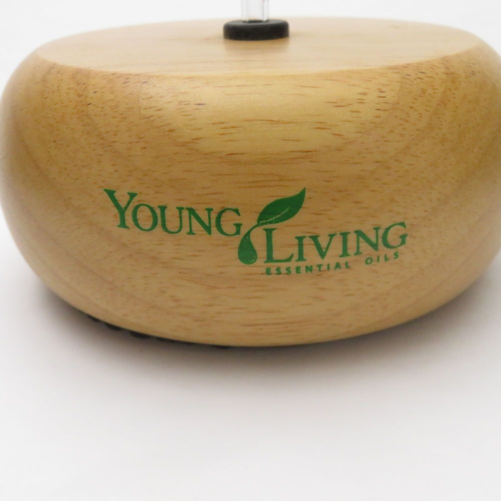 YOUNGLIVING ヤングリヴィング YL Round Diffuser アロマディフューザー 置き型 ラウンドディフューザー ST107A3 -  メルカリ