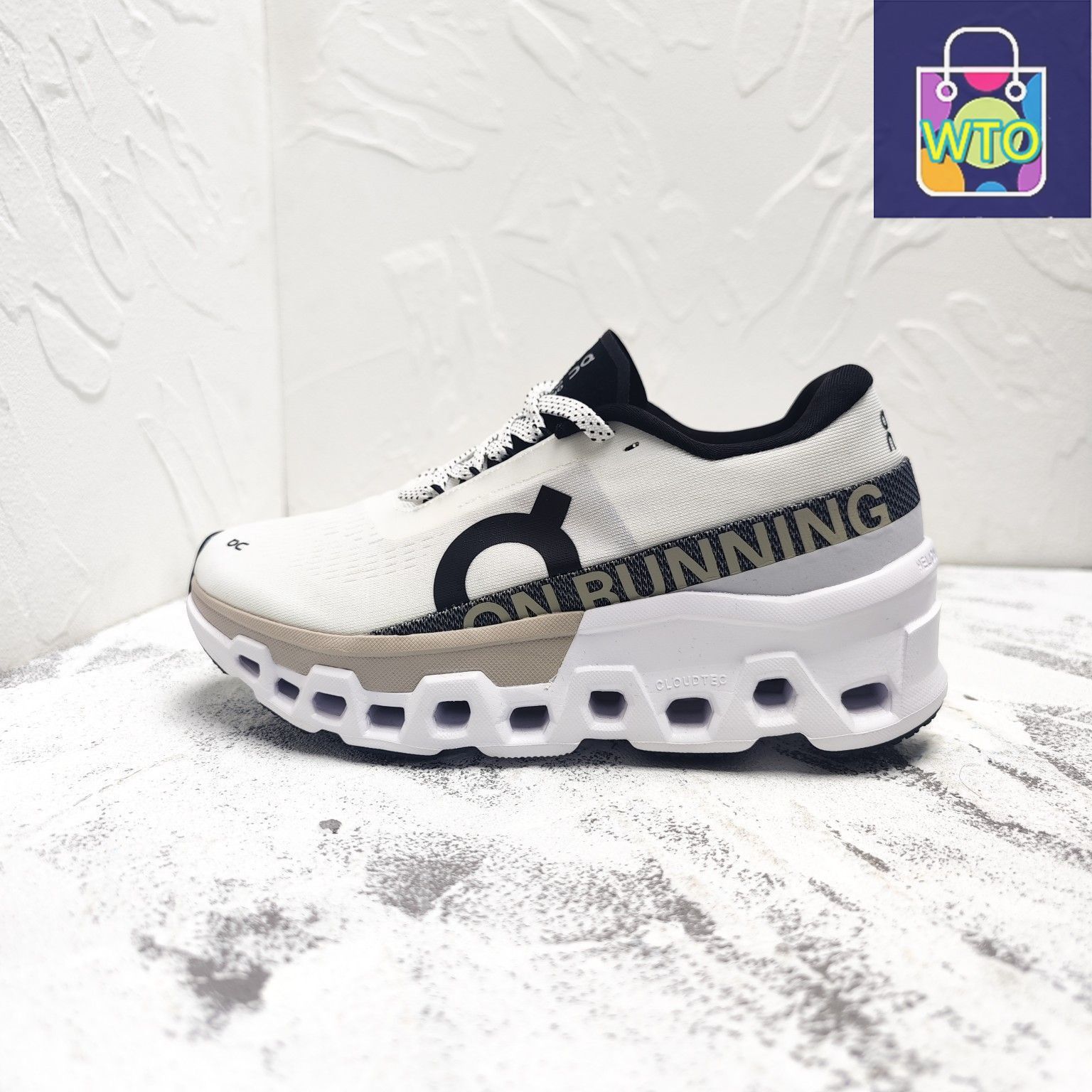 on Cloudmonster2 サイズ8.5 スニーカー 美品 Amazon | On レディース Cloudmonster 2 スニーカー