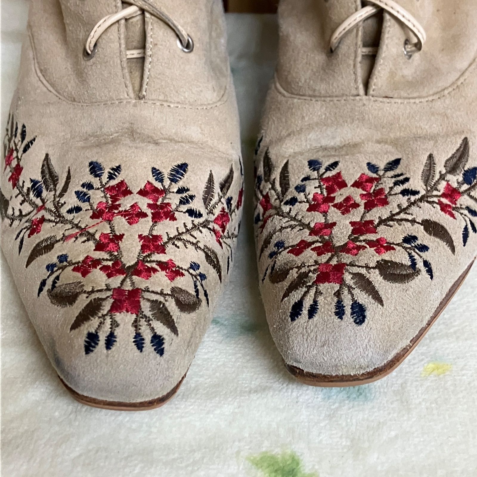 ロングブーツ ウエスタン 花柄刺繍 レザー スエード イタリヤ エレガント ベージュ 38