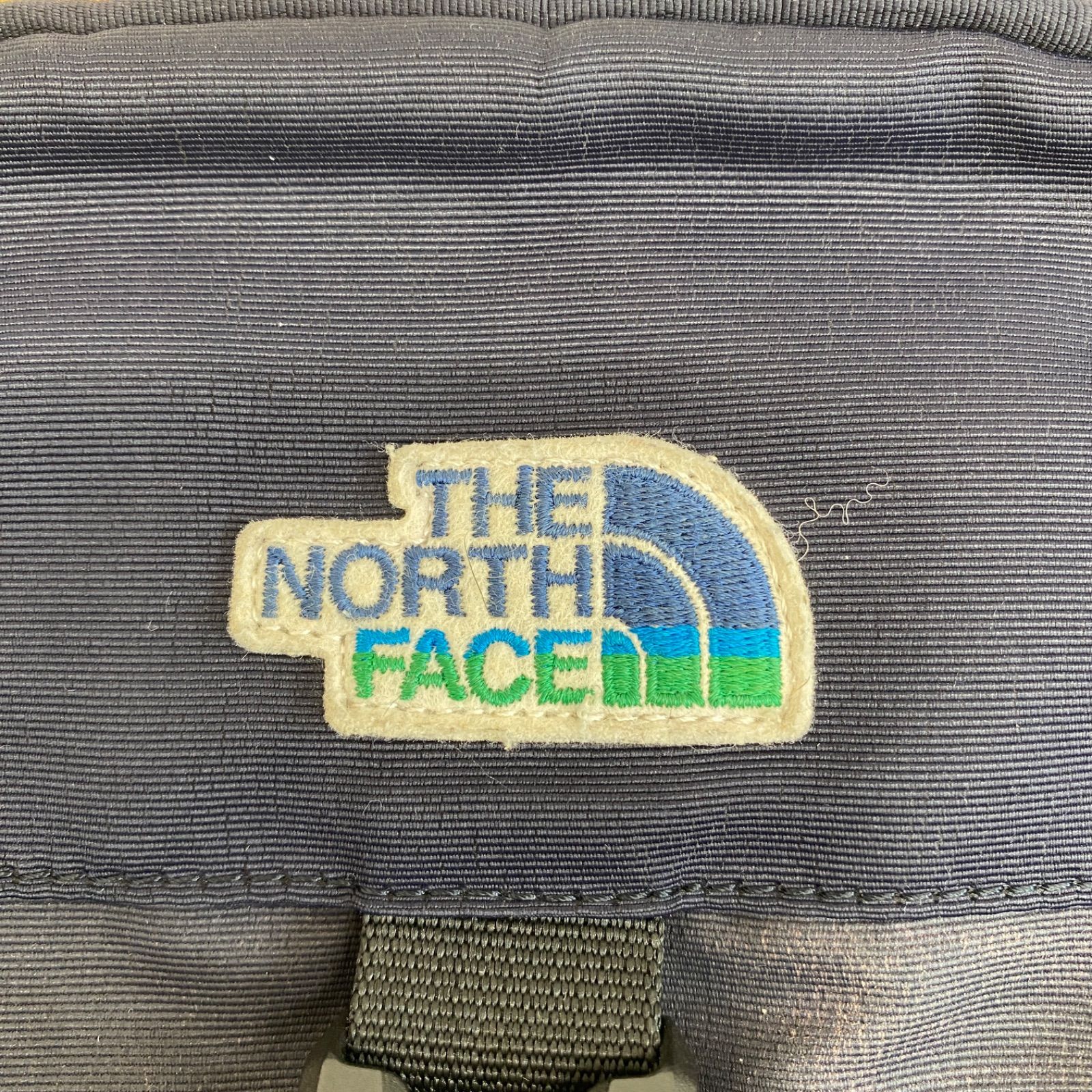 THE NORTH FACE ノースフェイス ショルダーバッグ  サコッシュ　ネイビー 管理番号SA246