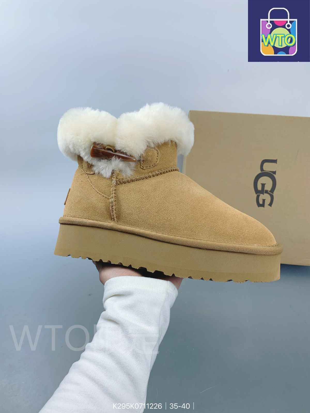 UGG/スノーブーツ UGG ピュア ウール シープスキン スノー ブーツ｜本日限定特価