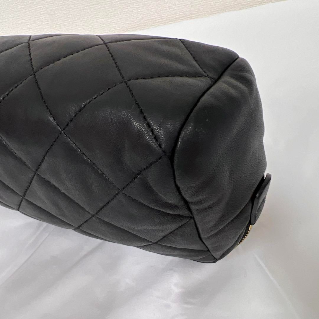 MONCLER モンクレール レザーポーチ キルティング 黒 ブラック イタリア製 MERCADOAVALIA_COM_BR