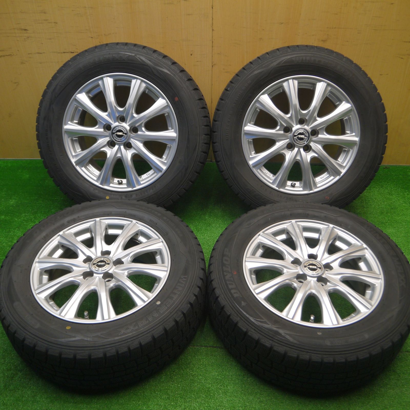 送料無料* キレイ☆プリウス等 195/65R15 スタッドレス ダンロップ ウインターマックス WM01 AXEL アクセル 15インチ  PCD100/5H☆4090604Hス - メルカリ