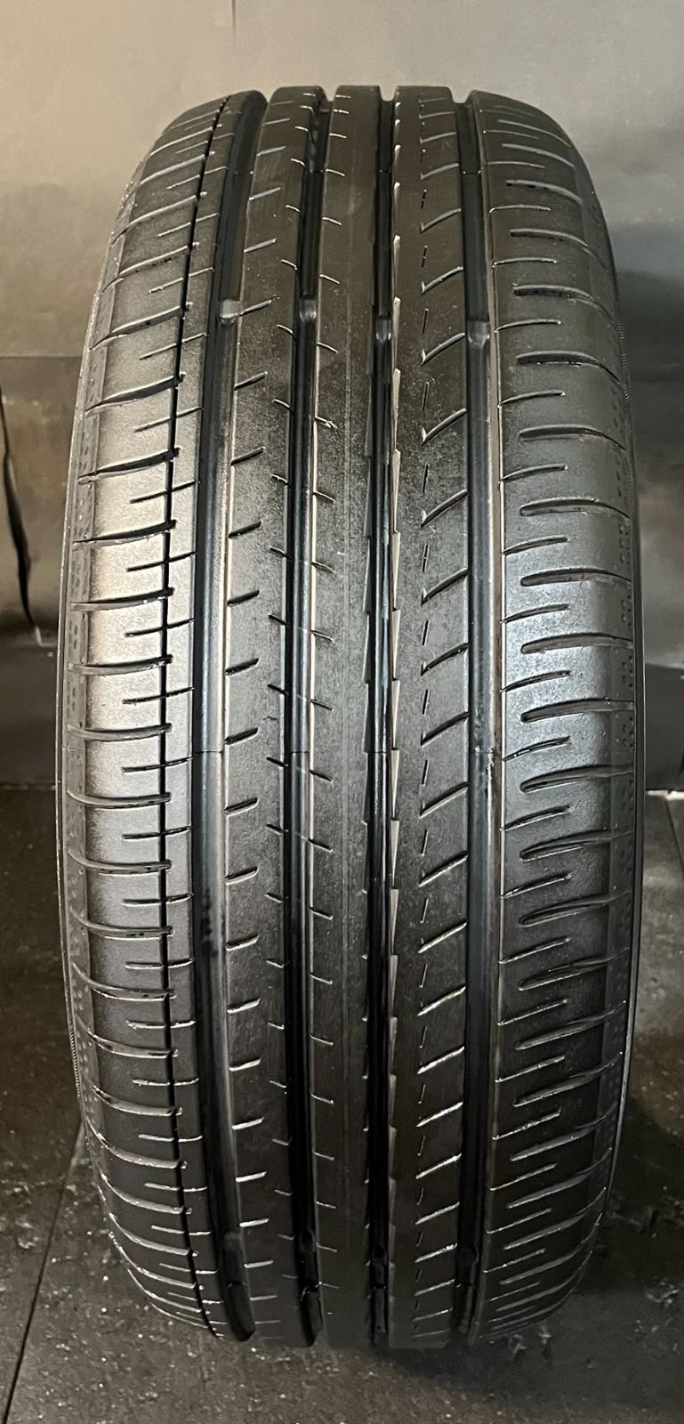 製 約9.4分山 ヨコハマ YOKOHAMA ブルーアース BluEarth-GT AE51 205 55R17 1本 h_473