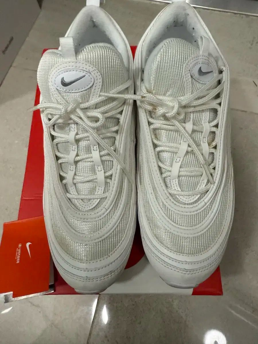 ナイキ エアマックス97