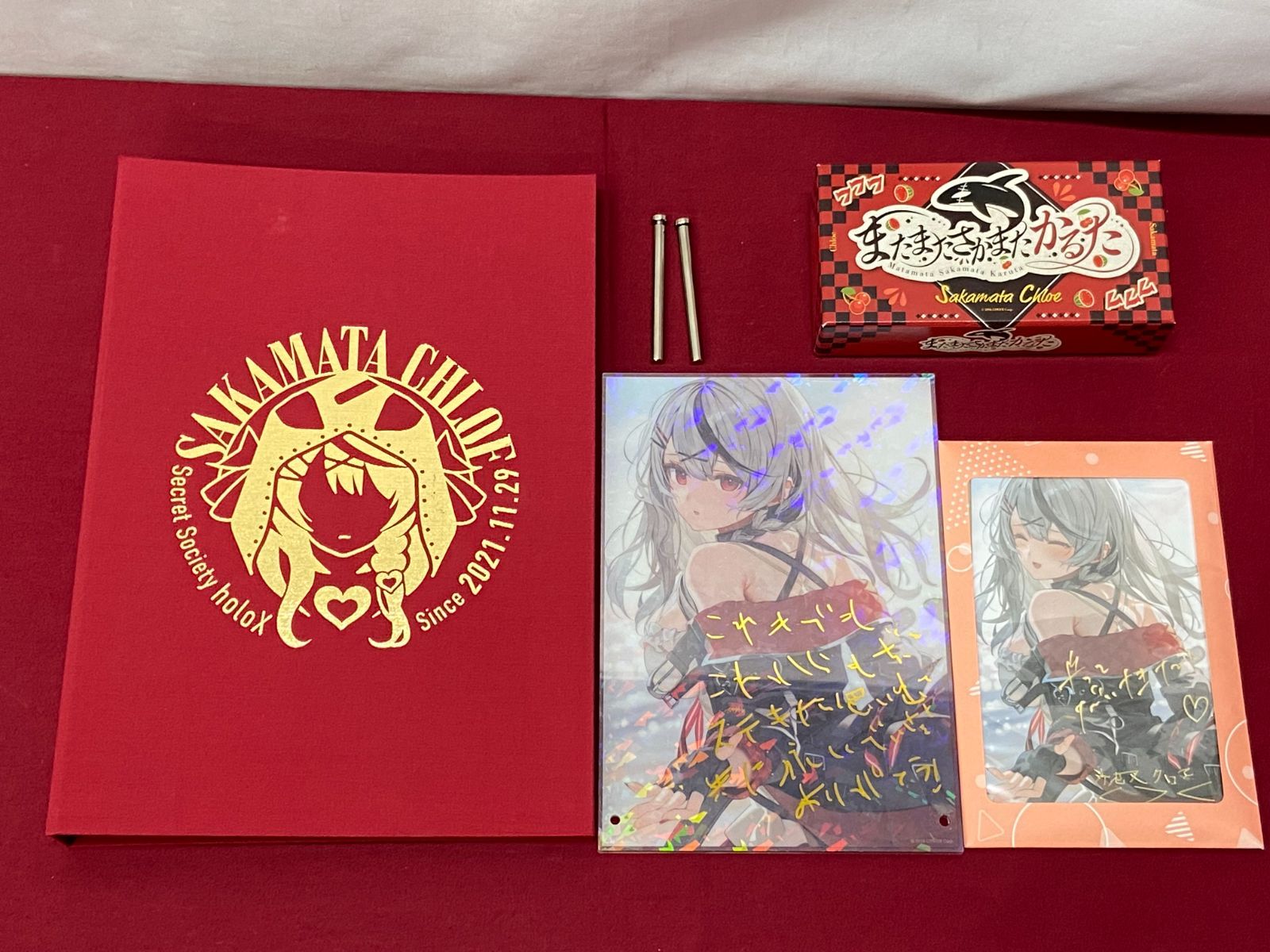ホロライブ 沙花叉クロヱ 活動3周年記念 4点セット まとめ アルバム アクリルパネル 直筆メッセージ入りポストカード またまたさかまたかるた 810 hololive Sakama Chloe