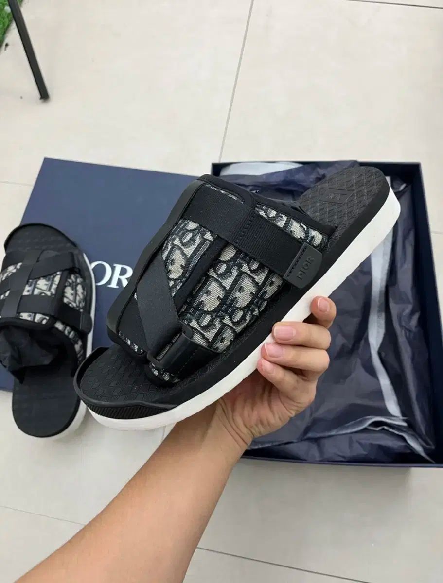 DIOR(ディオール) オブリーク アルファ サンダル スリッパ