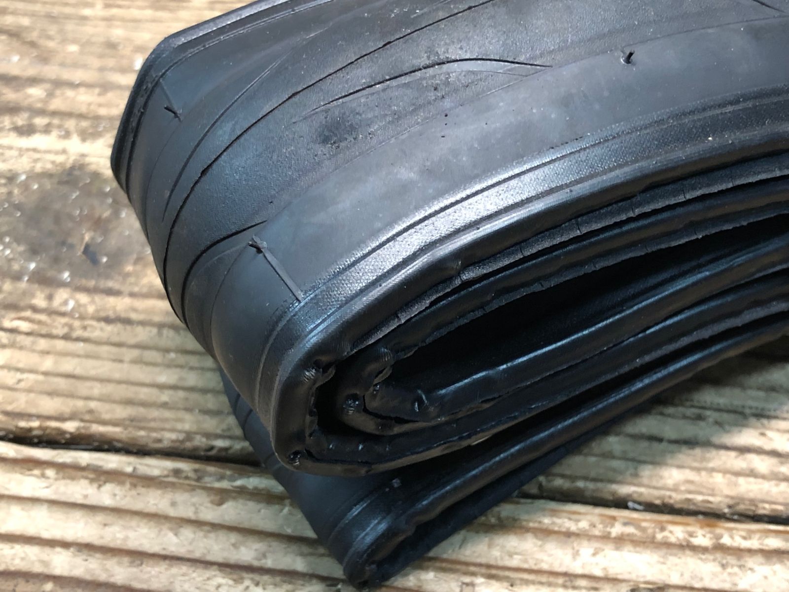 2 クリンチャータイヤ